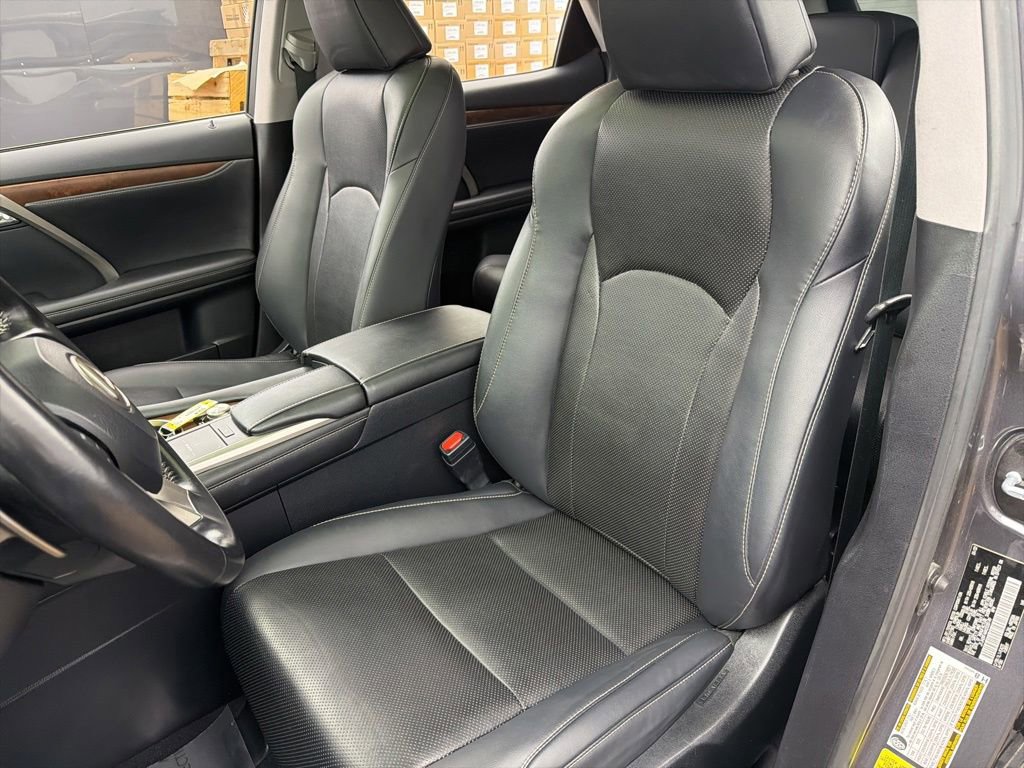 Used 2022 Lexus RX 350L Premium w/ Premium Package AWD/4WD image 20