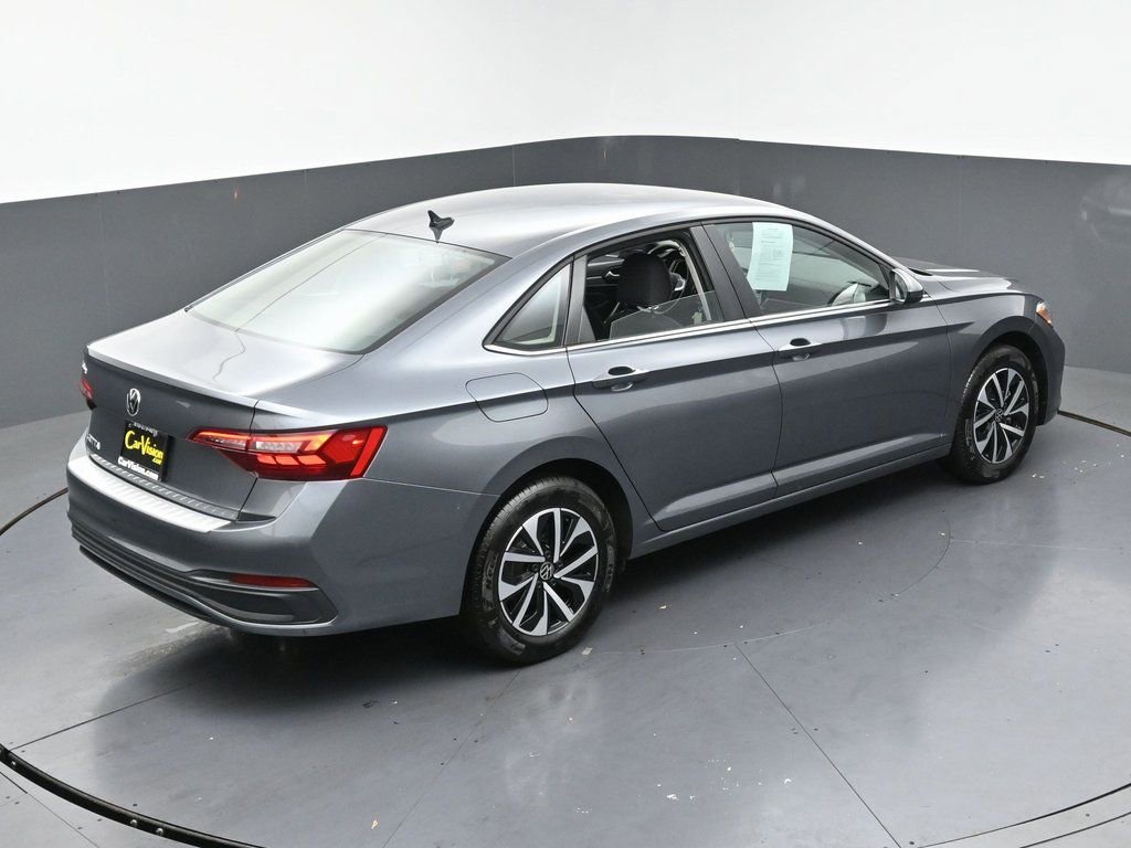 Used 2024 Volkswagen Jetta S image 44
