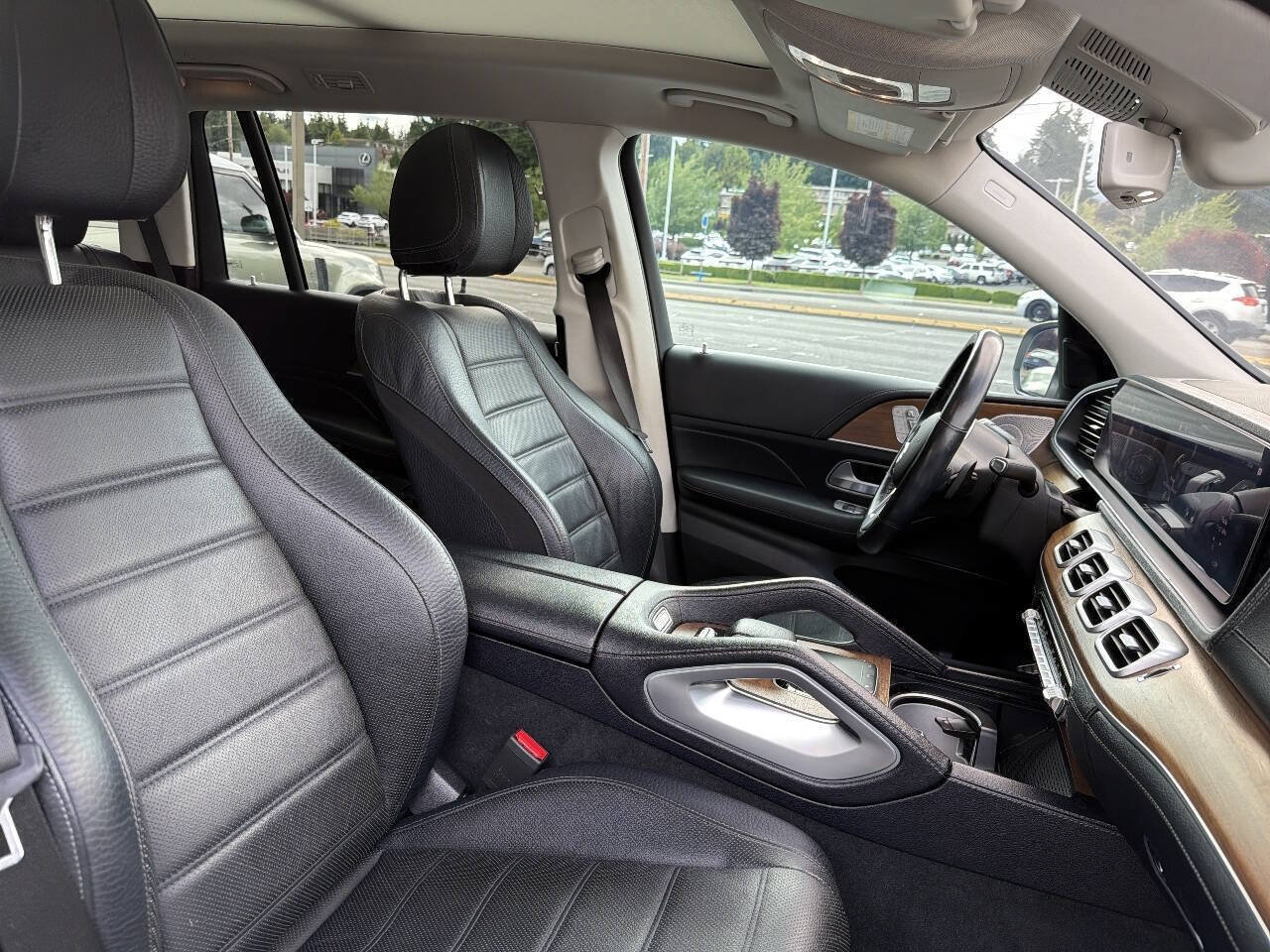 Used 2020 Mercedes-Benz GLS 580 4MATIC image 23