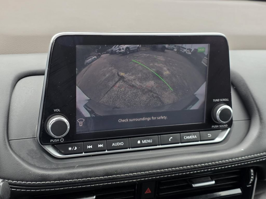 Used 2021 Nissan Rogue SL FWD image 19