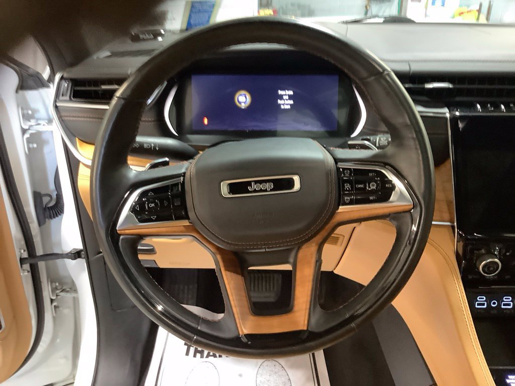 Used 2021 Jeep Grand Cherokee L Summit AWD/4WD image 27