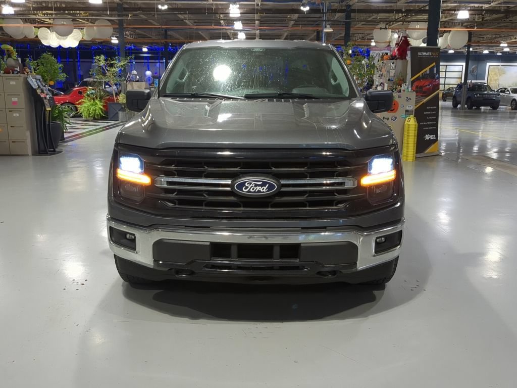 Used 2025 Ford F150 XLT w/ Equipment Group 301A Standard AWD/4WD image 3