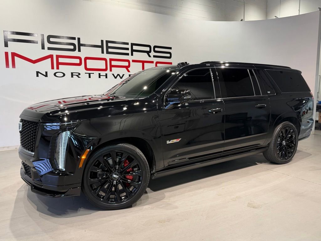 Used 2026 Cadillac Escalade ESV V image 10