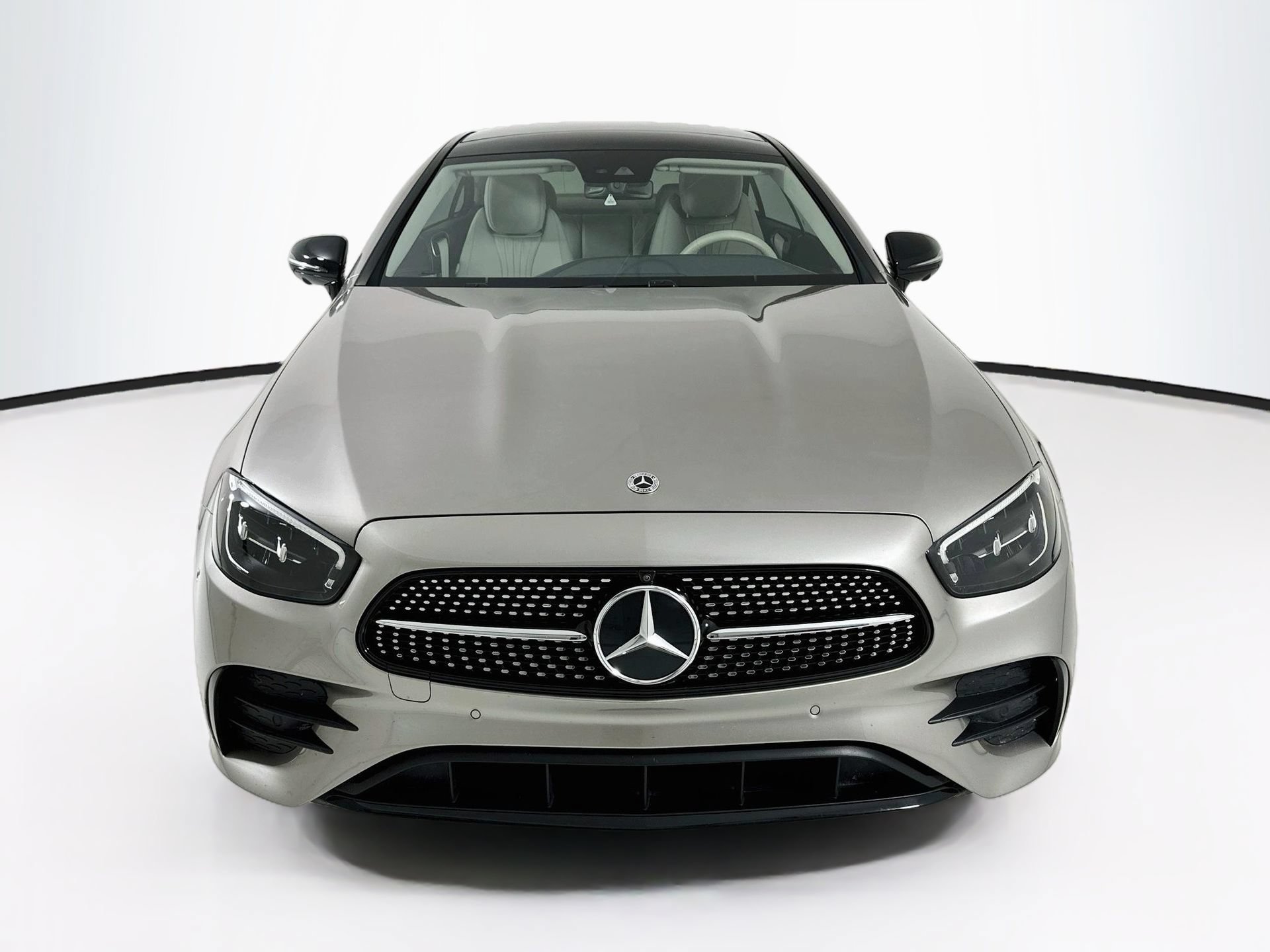 Used 2023 Mercedes-Benz E 450 4MATIC Coupe image 2