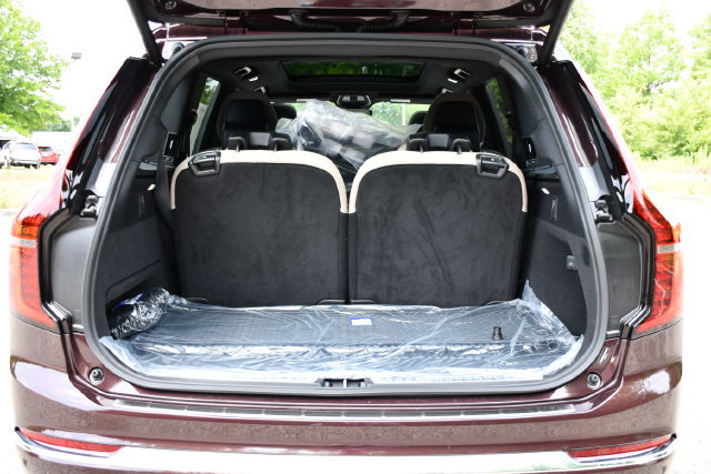 New 2026 Volvo XC90 B6 Plus w/ Protection Package Premier AWD/4WD image 27