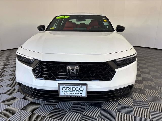Used 2025 Honda Accord Sport image 3
