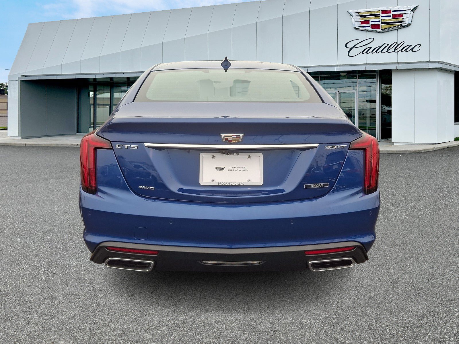 Certified 2023 Cadillac CT5 Luxury AWD/4WD image 4