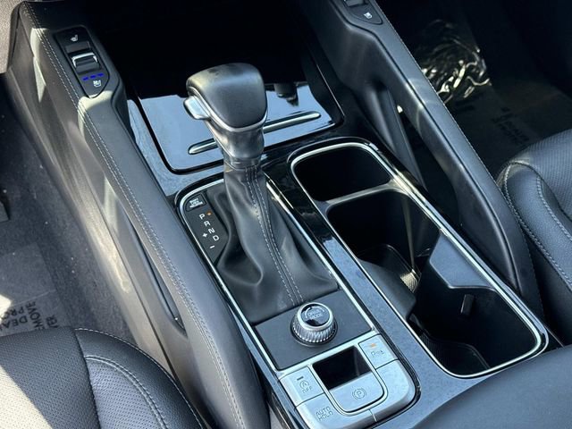 Used 2023 Kia Telluride EX w/ EX Captain's Chair Package FWD image 23