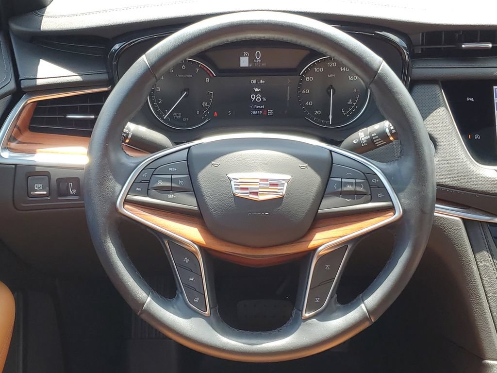 Certified 2024 Cadillac XT5 Premium Luxury w/ LPO, Floor Liner Package AWD/4WD image 24