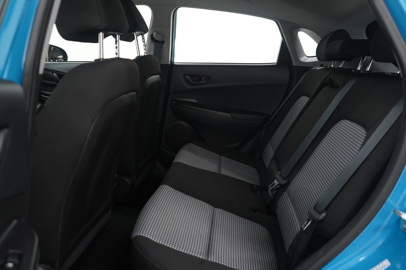 Used 2023 Hyundai Kona SE image 14