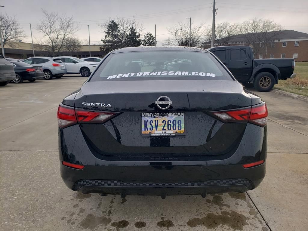Certified 2025 Nissan Sentra S FWD image 6
