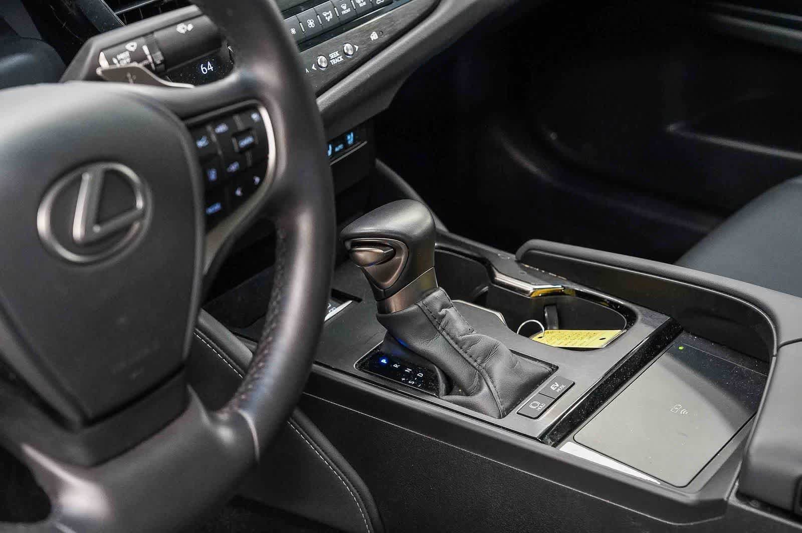 Certified 2025 Lexus ES 300h w/ Premium Package FWD image 24