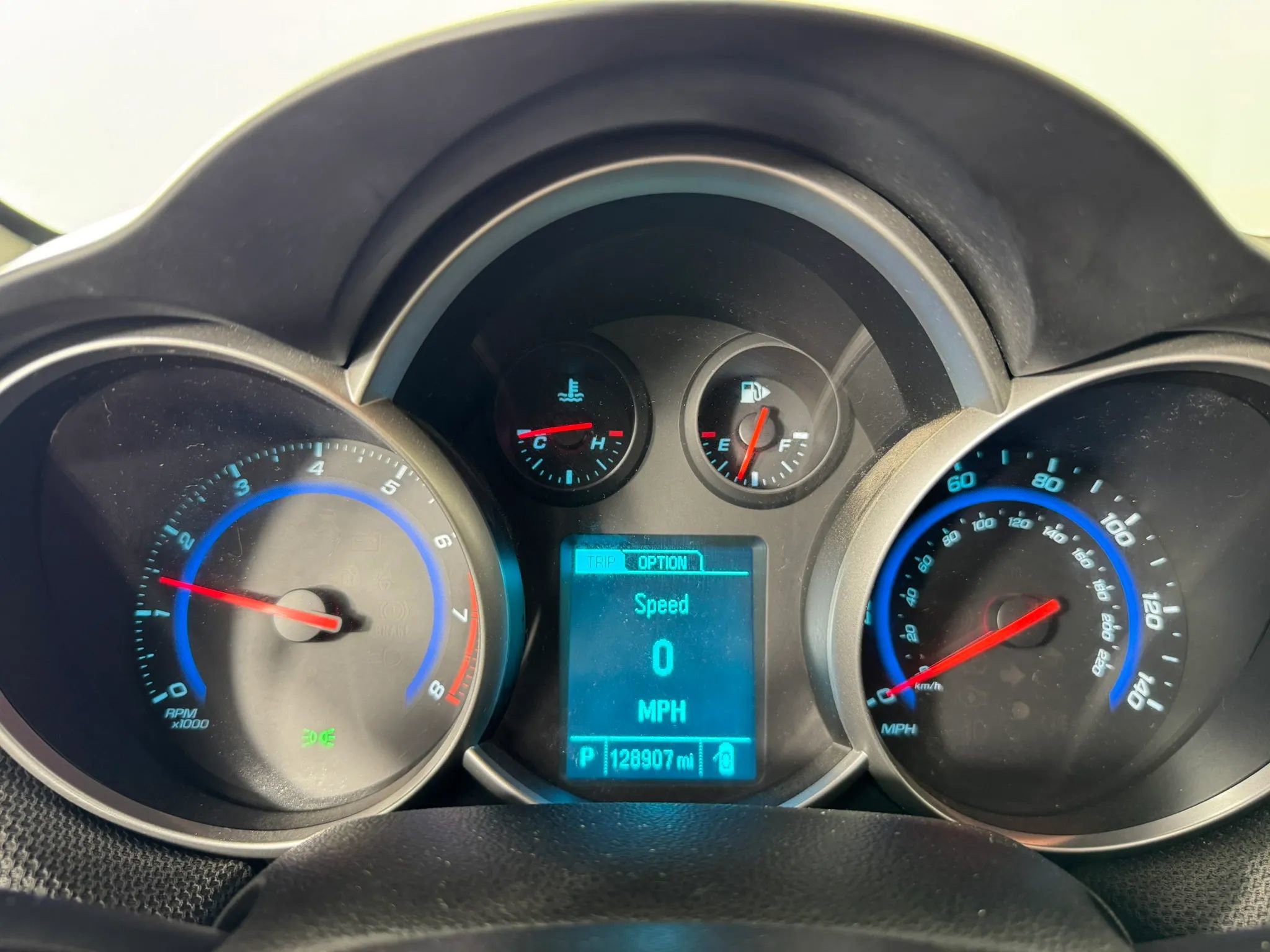 Used 2016 Chevrolet Cruze LT FWD image 14