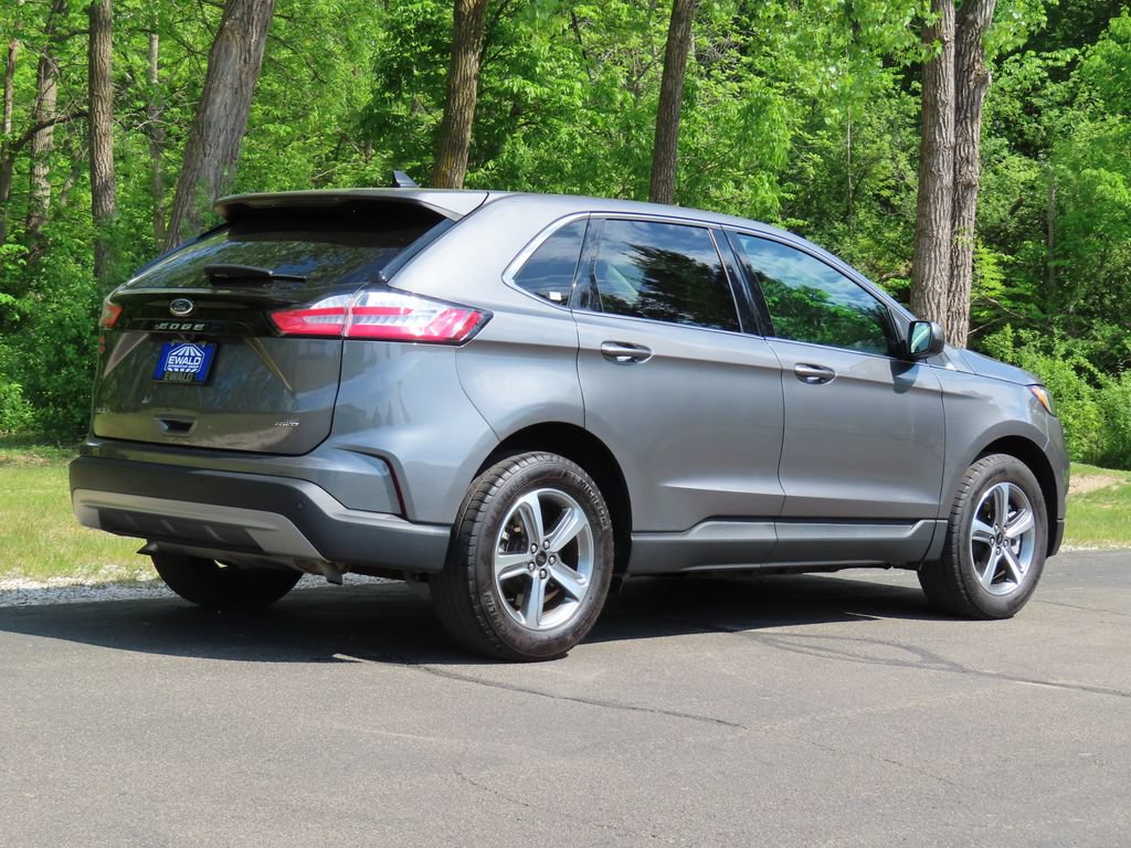 Used 2023 Ford Edge SEL w/ Convenience Package AWD/4WD image 3