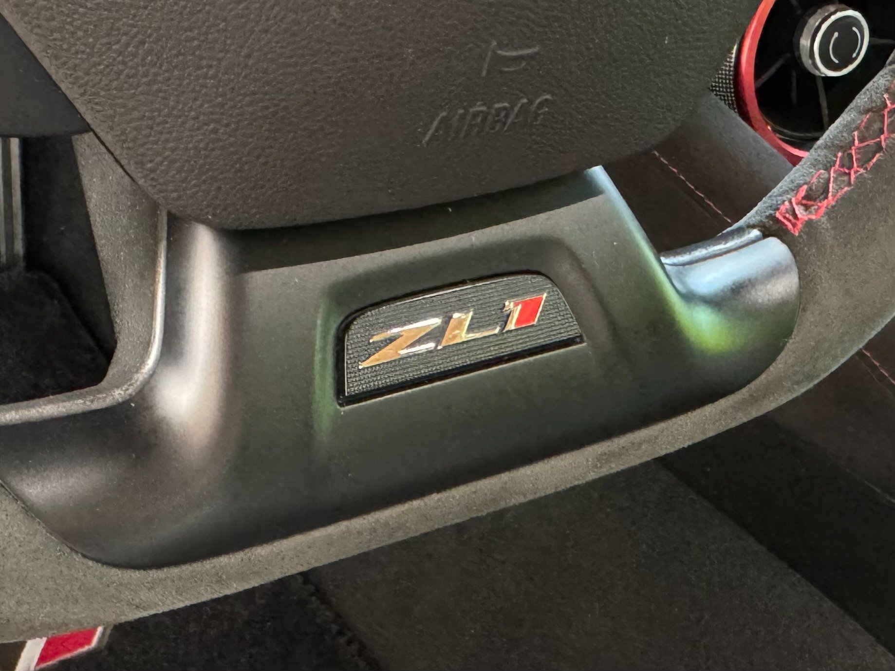 Used 2022 Chevrolet Camaro ZL1 RWD image 17