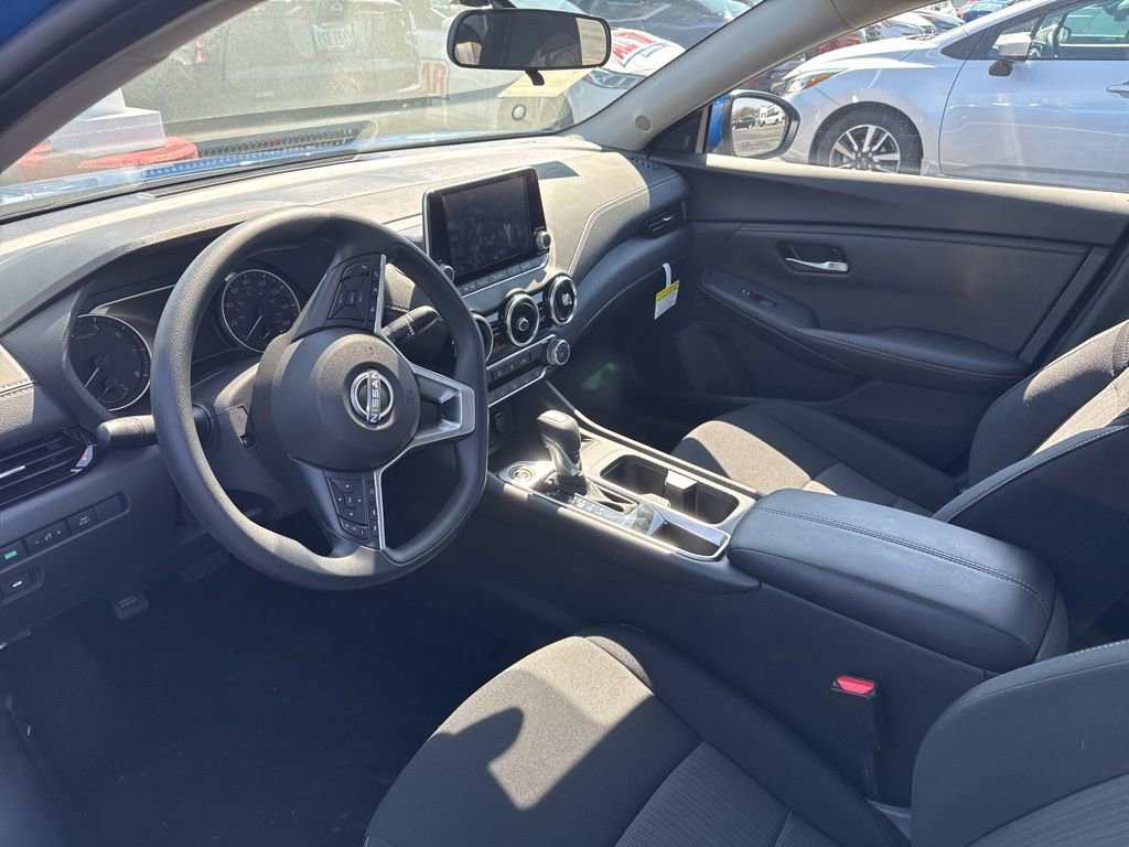 Certified 2025 Nissan Sentra SV image 7