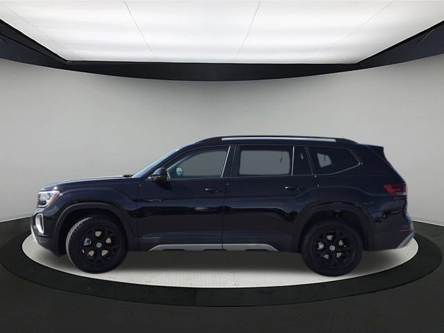 New 2026 Volkswagen Atlas Peak Edition image 4