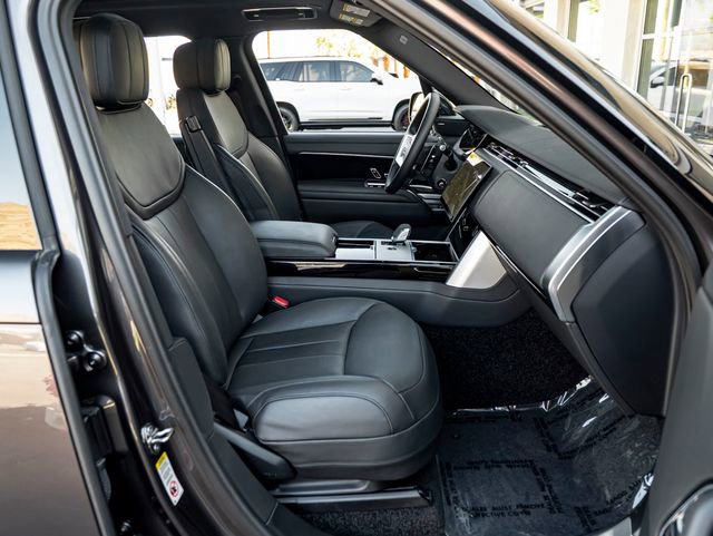 Used 2024 Land Rover Range Rover SE AWD/4WD image 28