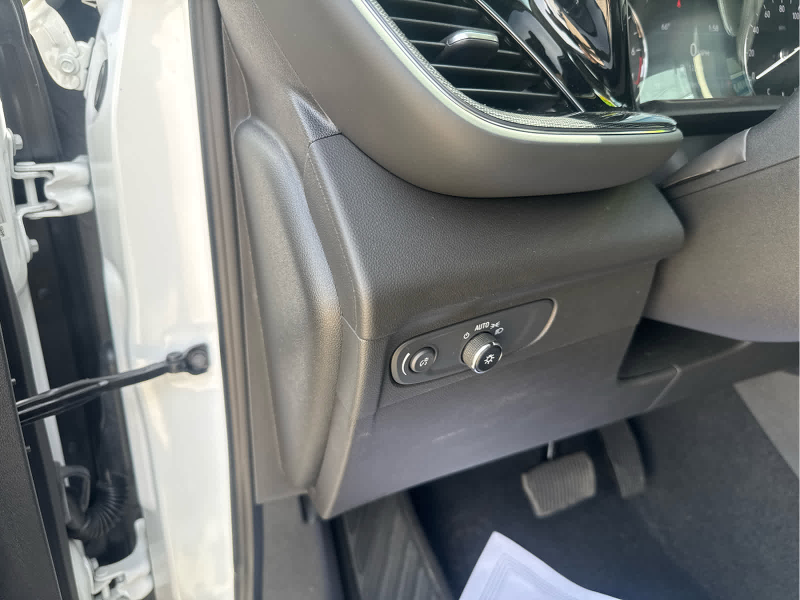 Certified 2022 Buick Envision Preferred image 21