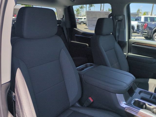 New 2026 GMC Sierra 1500 Elevation w/ LPO, Elevation Black Package AWD/4WD image 29