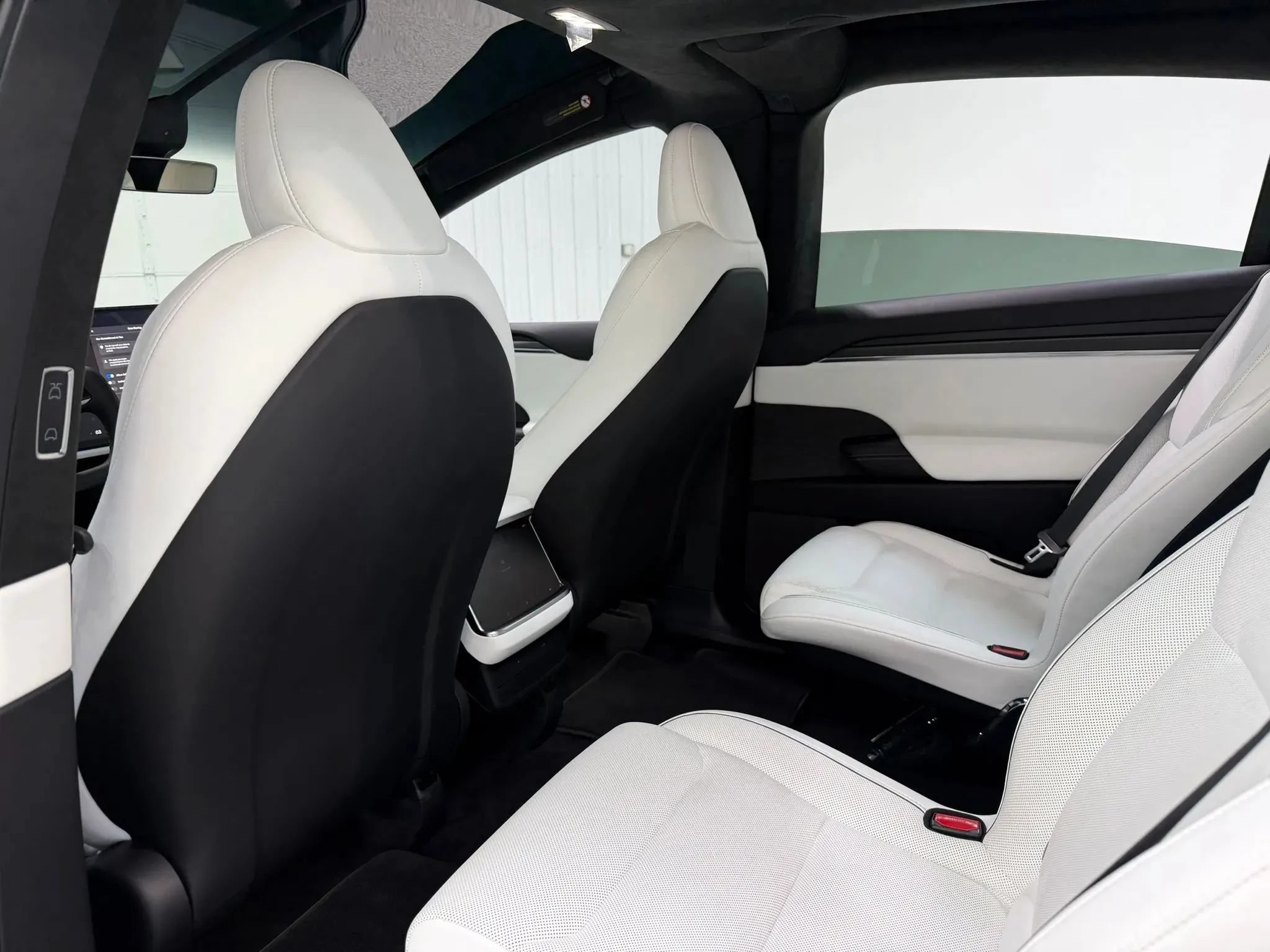 Used 2023 Tesla Model X Plaid AWD/4WD image 16