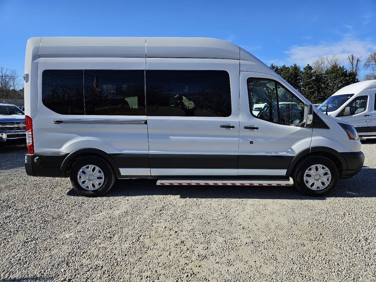 Used 2019 Ford Transit 350 XL RWD image 7