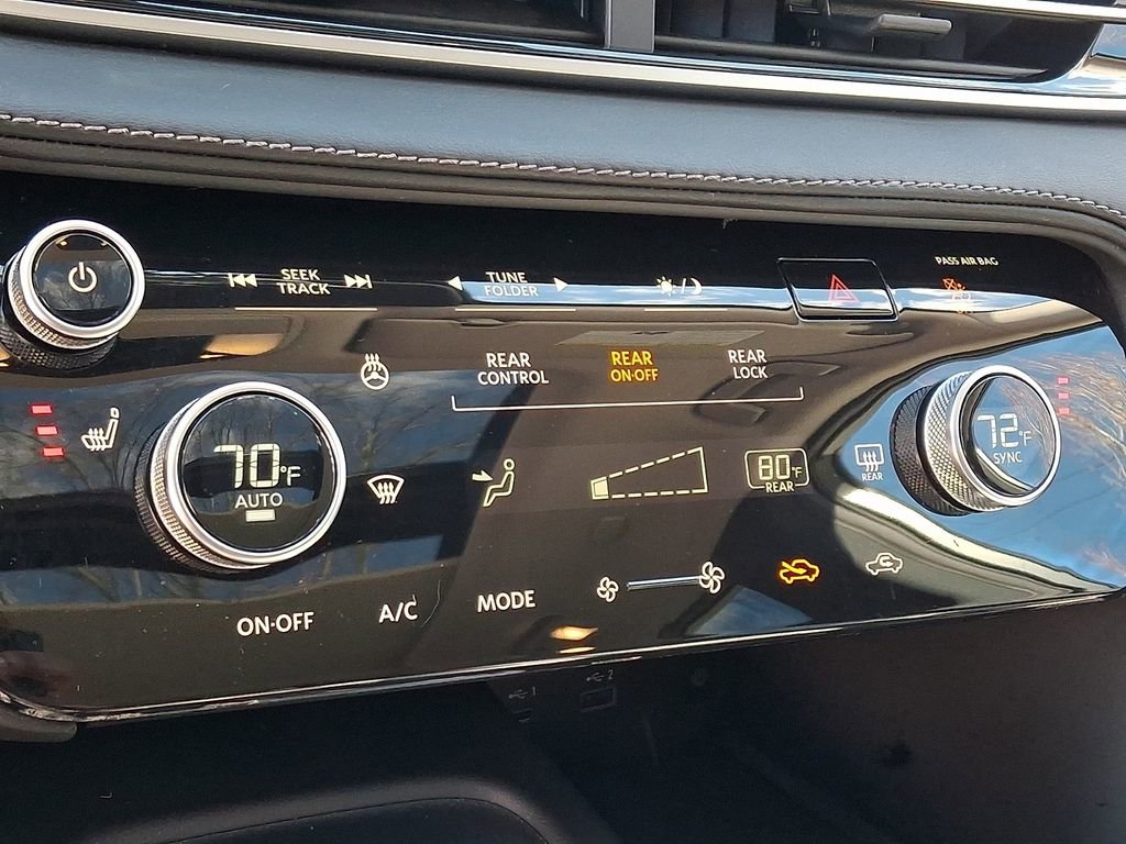 Certified 2025 INFINITI QX60 Pure w/ Cargo Package image 17