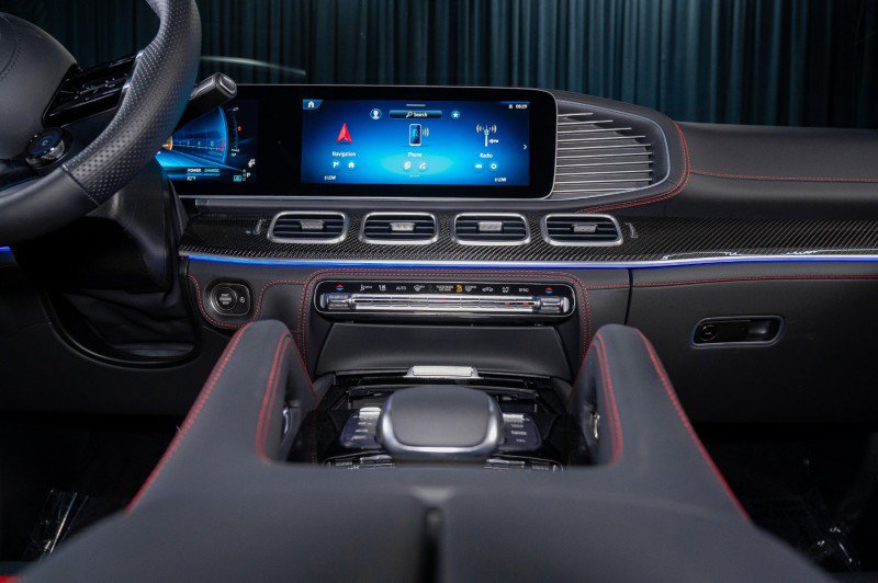 New 2026 Mercedes-Benz GLE 63 AMG S image 21