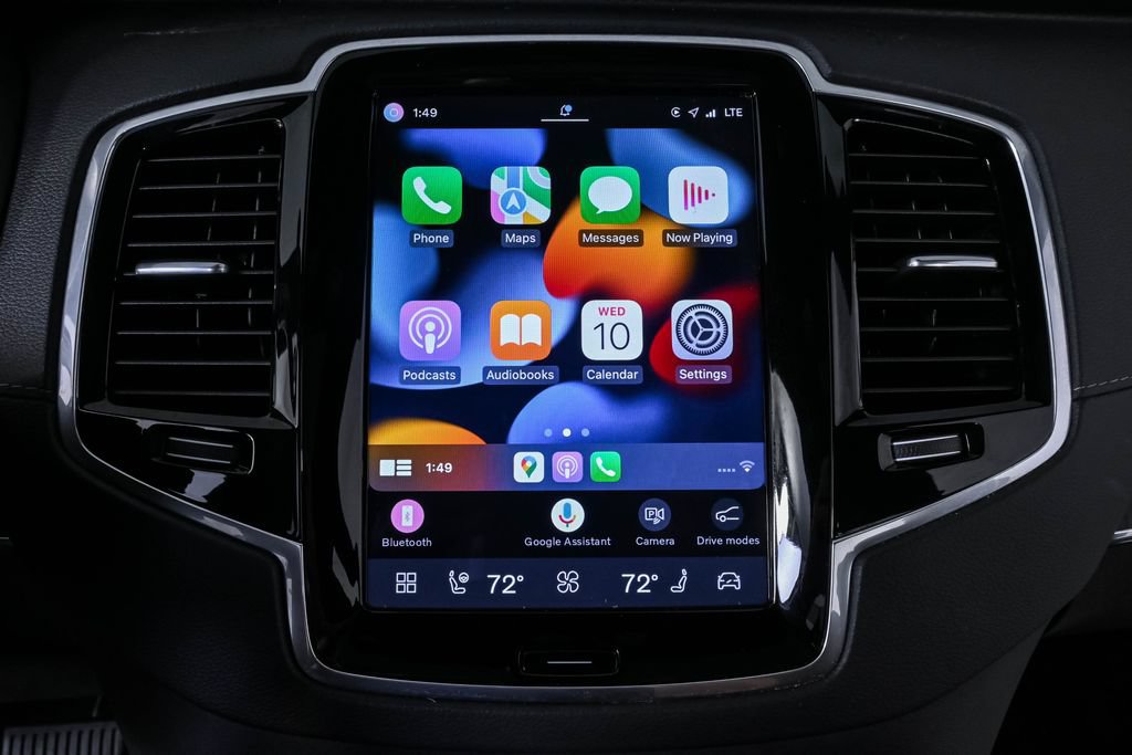 Certified 2024 Volvo XC90 B6 Ultimate w/ Lounge Package AWD/4WD image 18