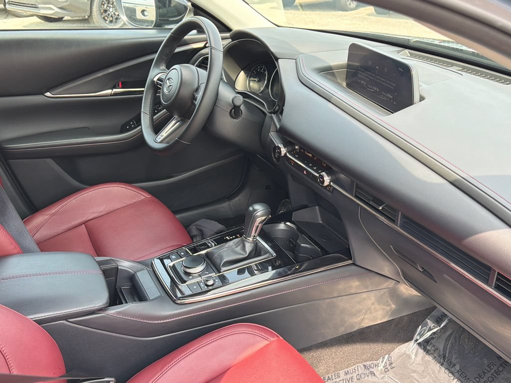 Used 2025 MAZDA CX-30 AWD 2.5 S w/ Preferred Package image 21