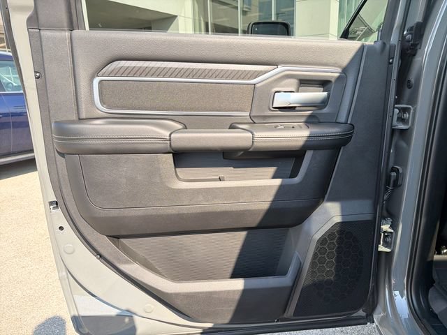 New 2026 RAM 2500 Big Horn AWD/4WD image 37