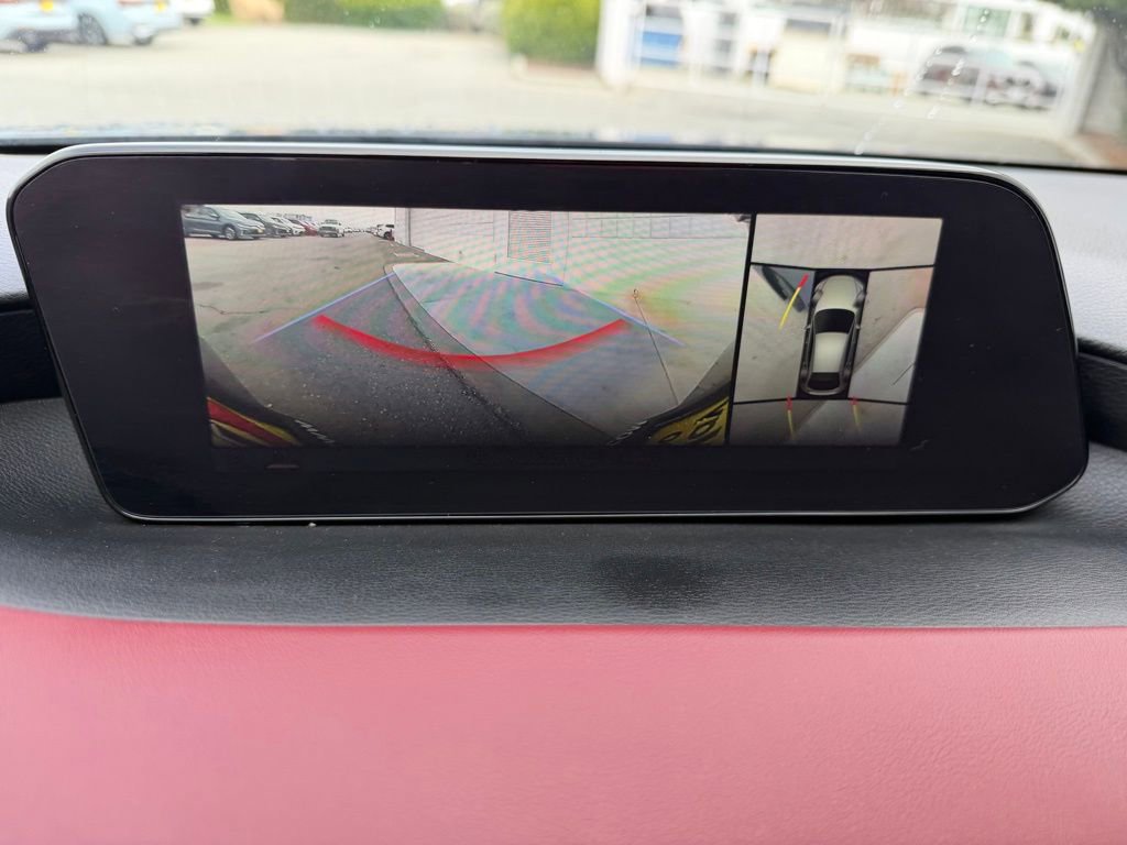 Used 2021 MAZDA MAZDA3 Hatchback w/ Appearance Package image 24