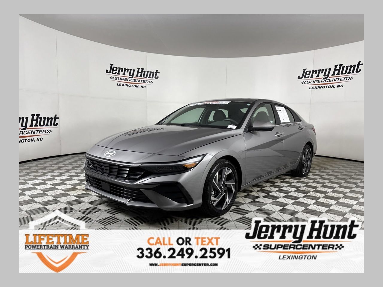 Used 2024 Hyundai Elantra SEL w/ Convenience Package