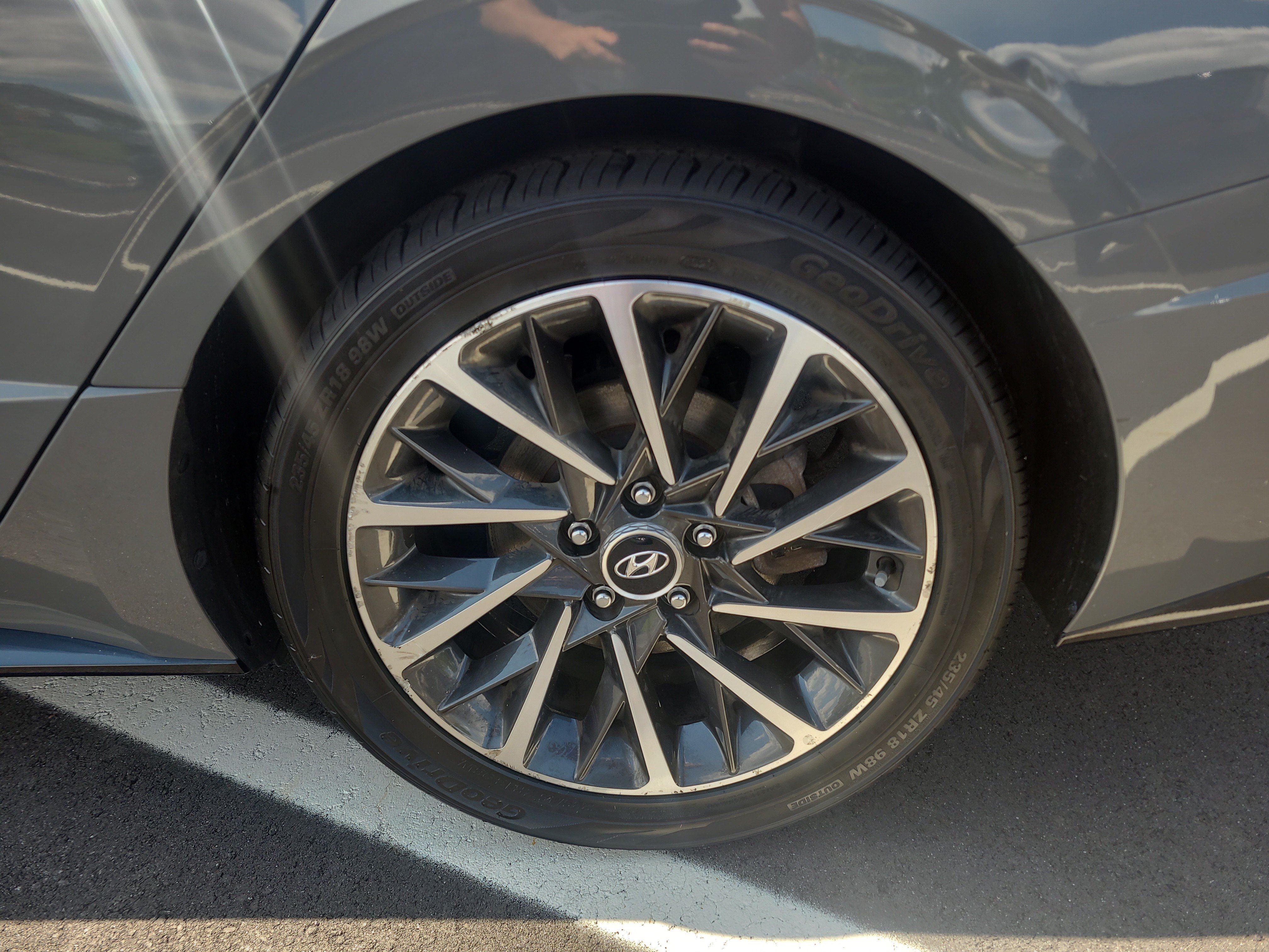 Used 2022 Hyundai Sonata Limited w/ Cargo Package FWD image 10