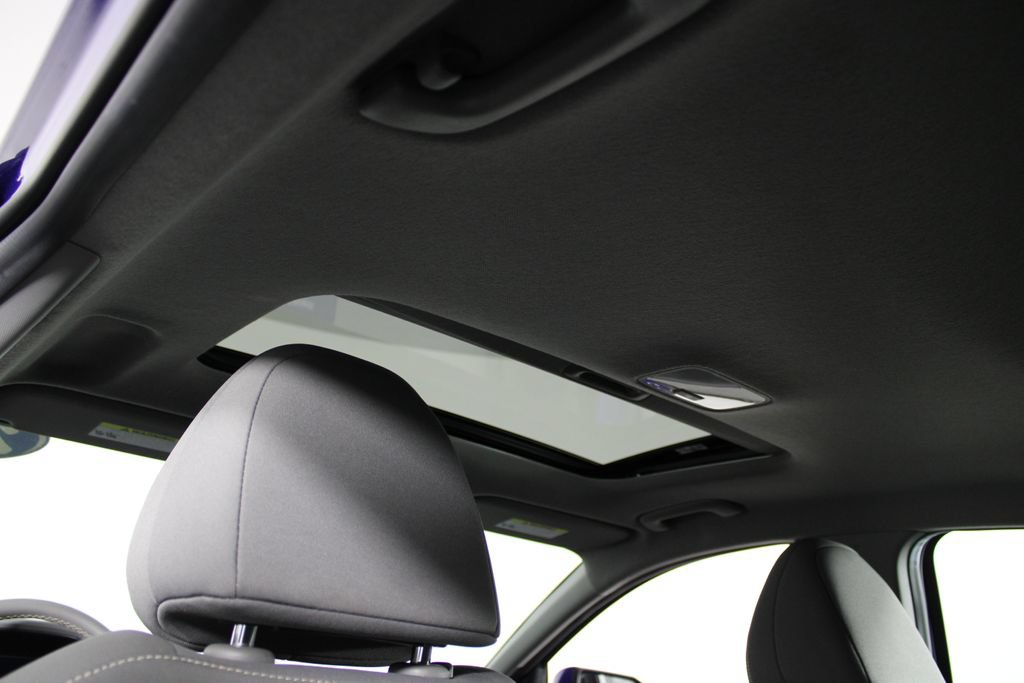 Certified 2024 Hyundai Elantra SEL w/ Convenience Package FWD image 23