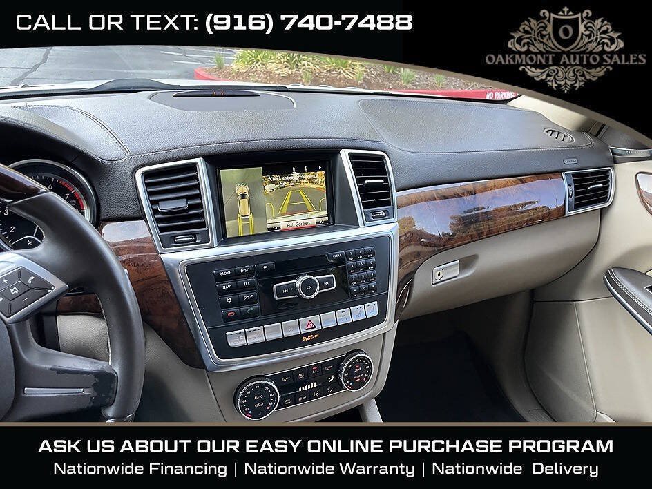 Used 2013 Mercedes-Benz GL 550 4MATIC image 24