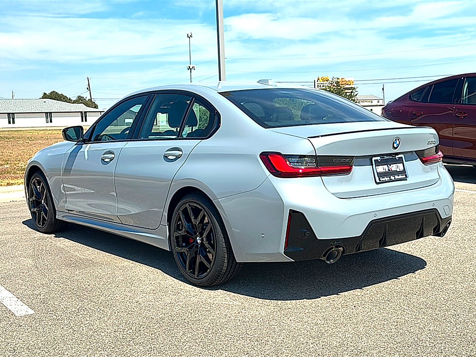 New 2026 BMW 330i Sedan w/ M Sport Package RWD image 6