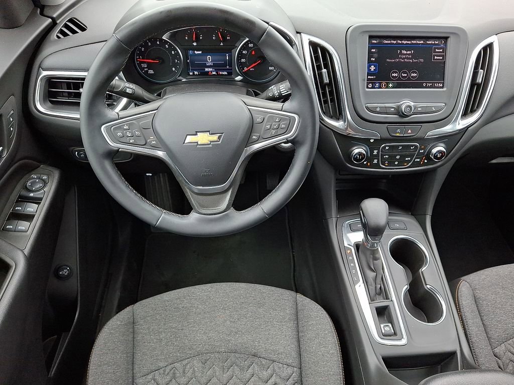 Used 2023 Chevrolet Equinox LT image 12