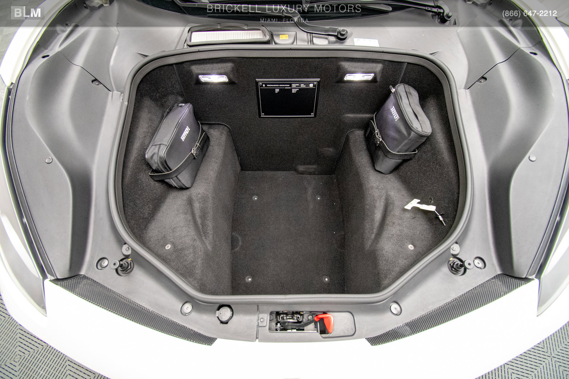 Used 2018 Ferrari 488 Spider RWD image 43