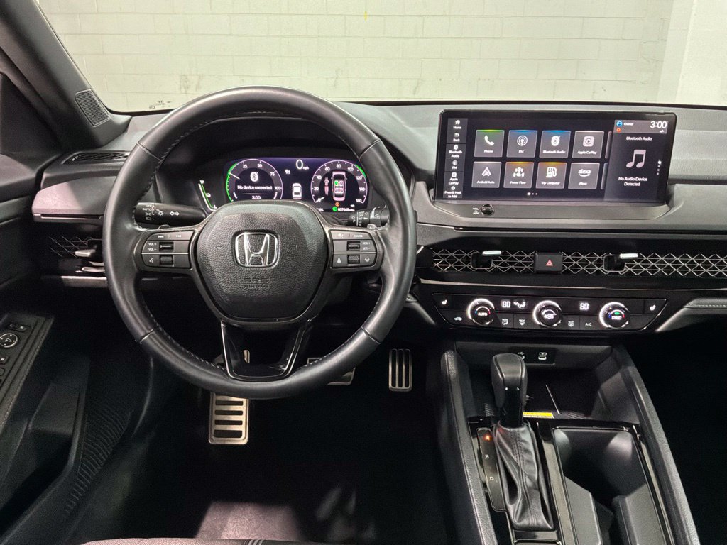 Used 2025 Honda Accord Sport image 8
