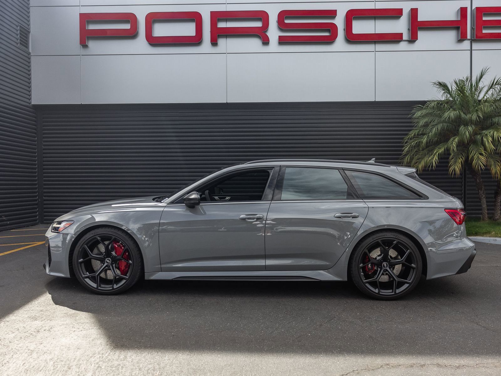 Used 2026 Audi RS 6 performance image 2