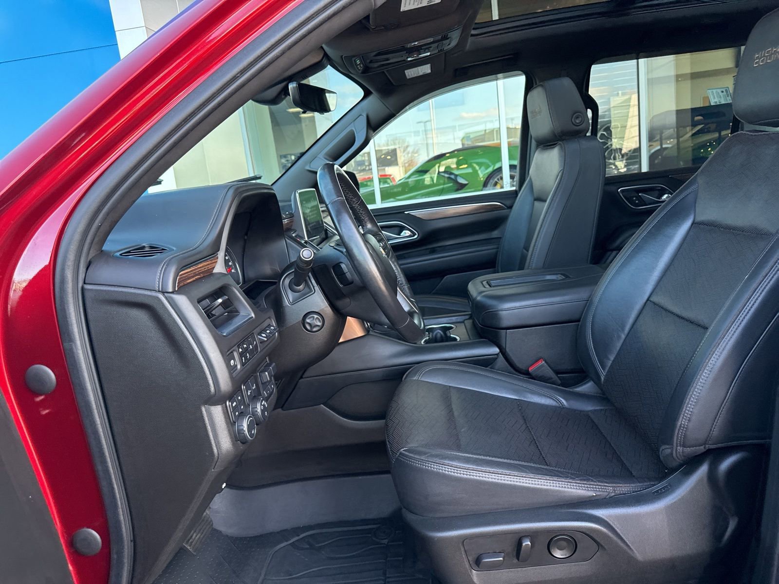 Used 2021 Chevrolet Tahoe High Country image 22