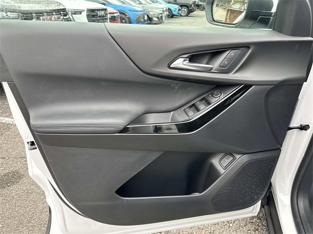 New 2026 Chevrolet Equinox LT w/ Convenience Package II image 8