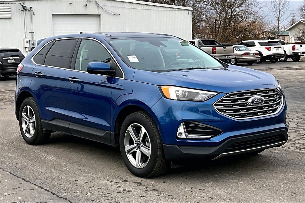 Used 2022 Ford Edge SEL w/ Convenience Package