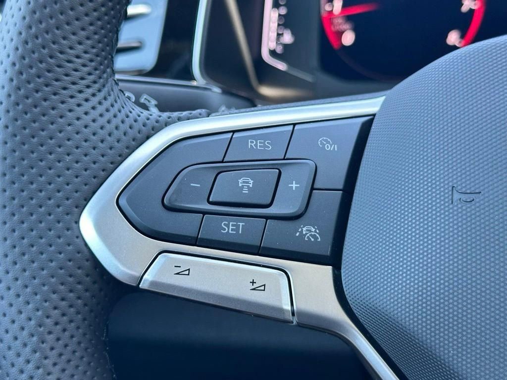 New 2026 Volkswagen Jetta GLI Autobahn FWD image 11