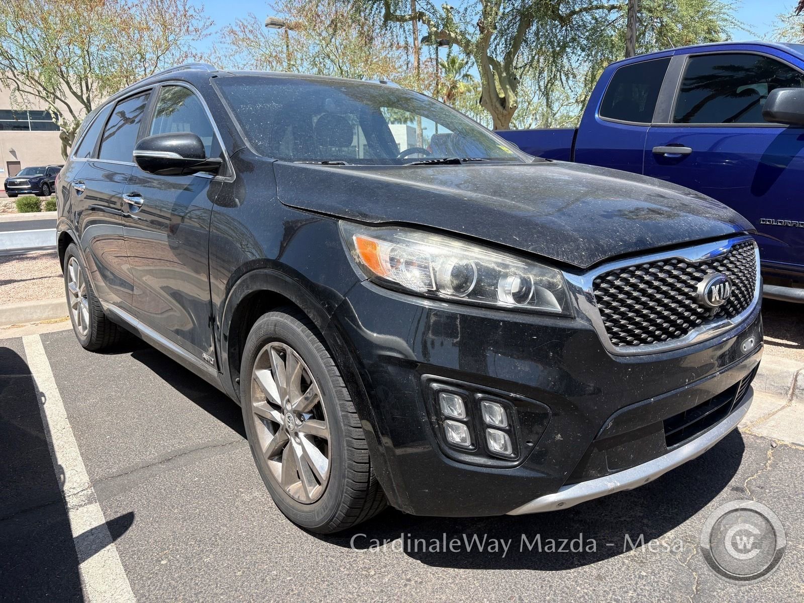 Used 2018 Kia Sorento SX image 2