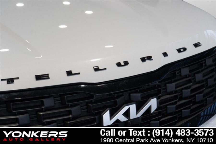 Used 2022 Kia Telluride SX w/ SX Prestige Package image 16