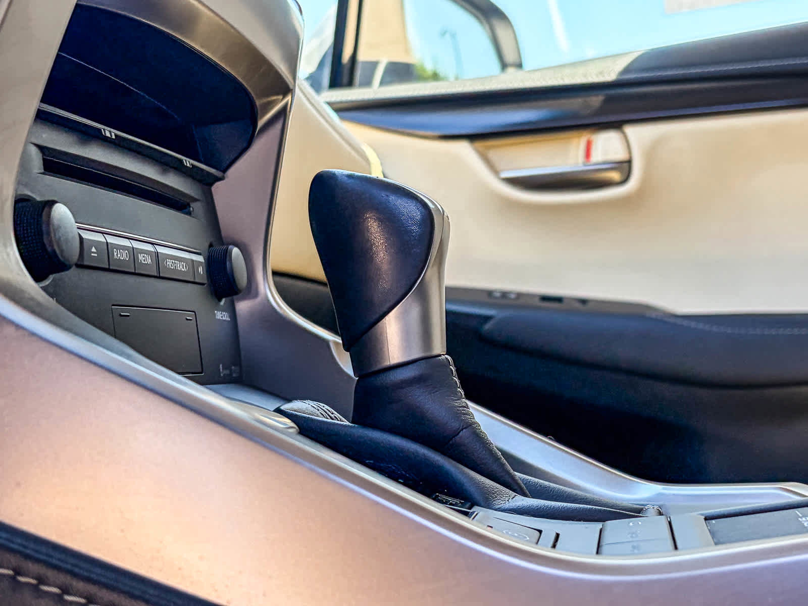 Used 2017 Lexus NX 200t AWD w/ Premium Package image 21