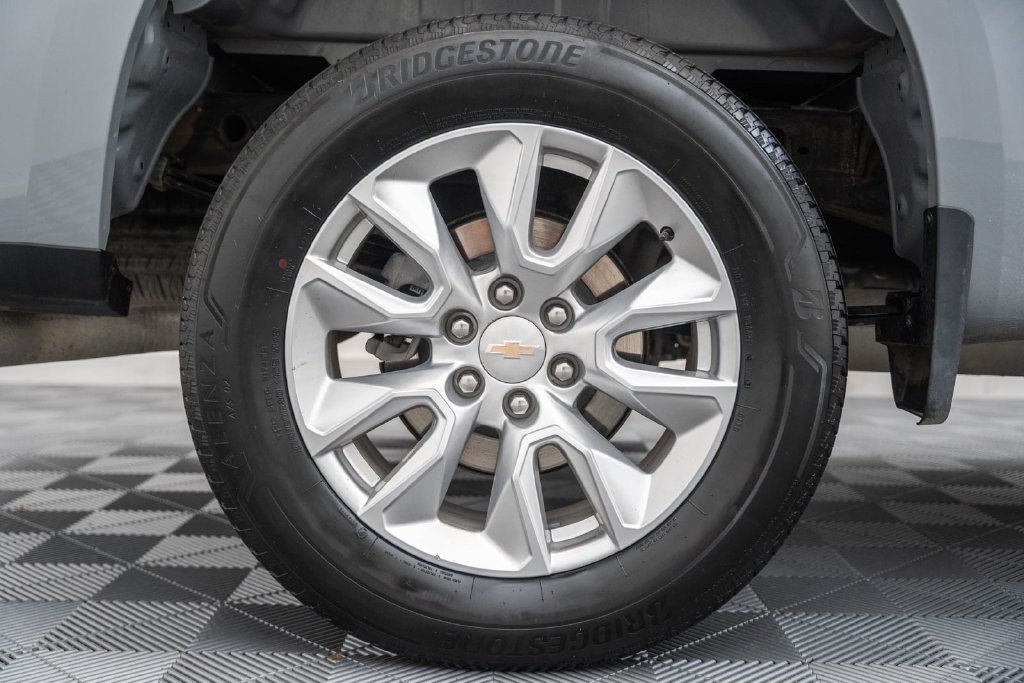 Used 2024 Chevrolet Silverado 1500 Custom AWD/4WD image 19