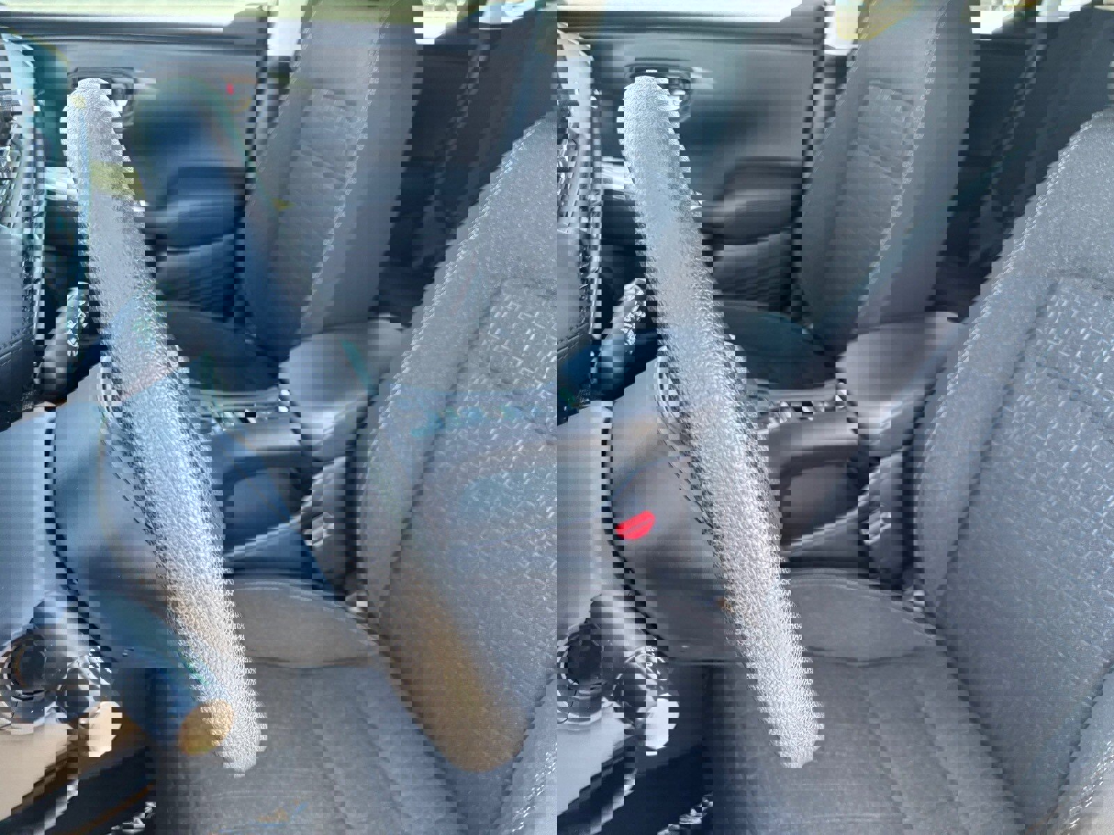 Used 2024 Honda HR-V LX image 22